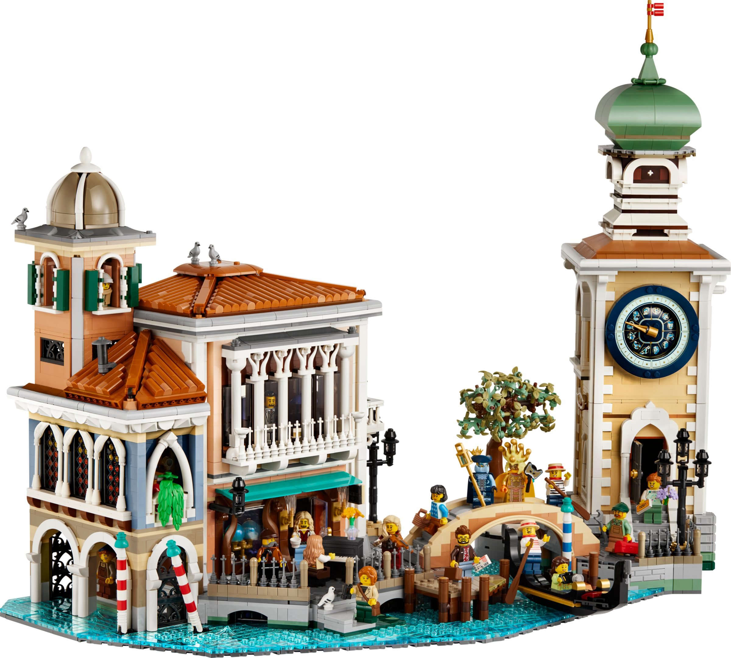 Le quartier vénitien LEGO Icons 11388 monté, avec la villa, le pont, la gondole et la tour à horloge