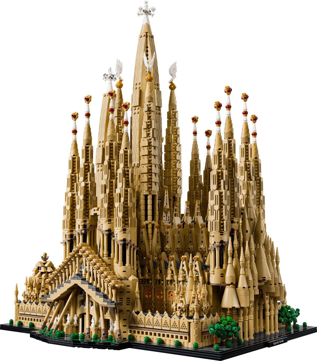 Le modèle LEGO Architecture de La Sagrada Família vu de face
