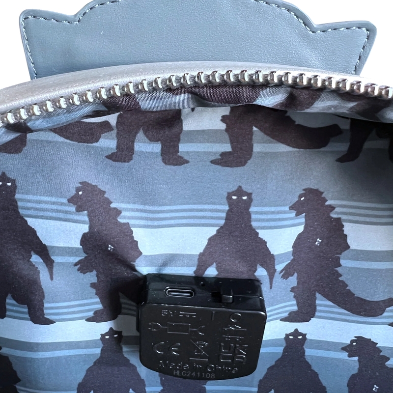 Sac à dos Loungefly Godzilla : Toho Godzilla Mechagodzilla Metallic Light-Up Full-Size Backpack