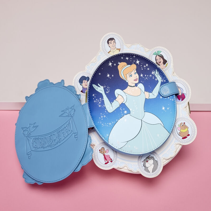 Mini sac à dos Loungefly Disney : Cinderella Exclusive Cameo Mini Backpack